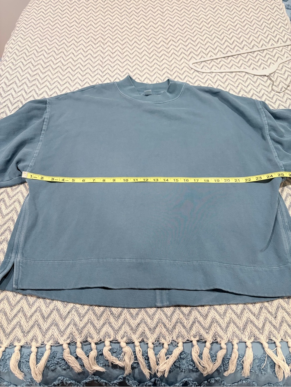 Old Navy Women’s XL Blue Oversized Mock Neck Sweatshirt Side Slits - Picture 7 of 8